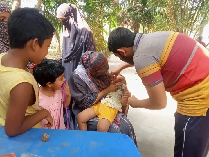রাজবাড়ী জেলার সদর উপজেলায় জাতীয় ভিটামিন-‘এ’  প্লাস ক্যাম্পেইন